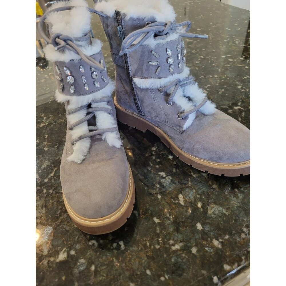 Back to School NWOT Wonder Nation Girl's Faux Fur Boot Size 5